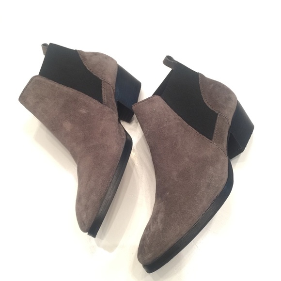 AQUATALIA Suede Booties - Picture 2 of 4